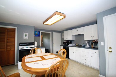 24 Ash St unit 26, Dover, NH 03820 - photo 5