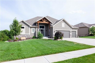 9911 Warwick St, Lenexa, KS 66220 - photo 3