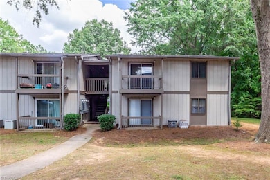 2260 Sunderland Rd unit 87W, Winston Salem, NC 27103 - photo 3