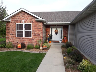 9033 Marquette St, Saint John, IN 46373 - photo 2