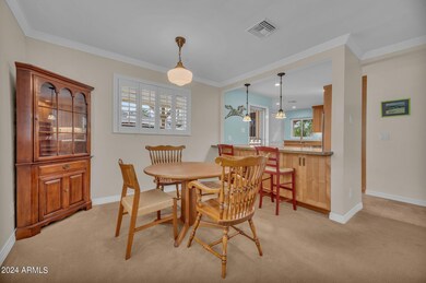 Dining And Kitchen Island/Wet Bar