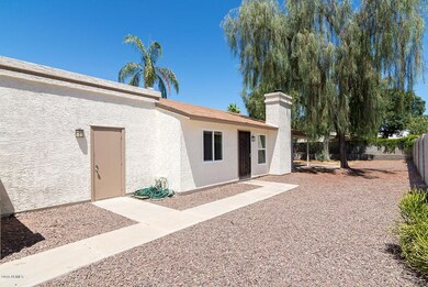 1446 E Topeka Dr, Phoenix, AZ 85024 - photo 3
