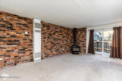 06-Living Room 20211116-DW-1528