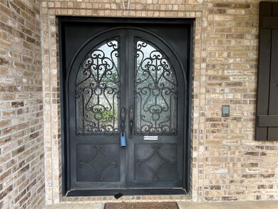 717 W Glade Rd, Hurst, TX 76054 - photo 2