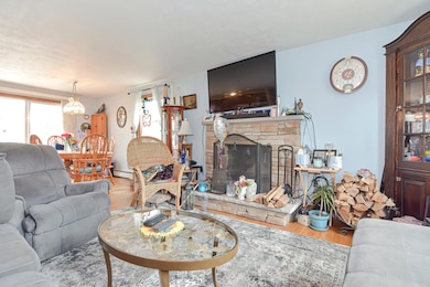 18 Amphibian Rd, East Falmouth, MA 02536 - photo 5