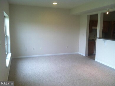 2033 Clinton Ave, Chambersburg, PA 17201 - photo 5