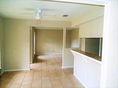 2223 Winter Bay Ln, Houston, TX 77088 - photo 2