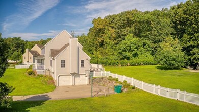 8 Falls Brook Rd, Hudson, MA 01749 - photo 4