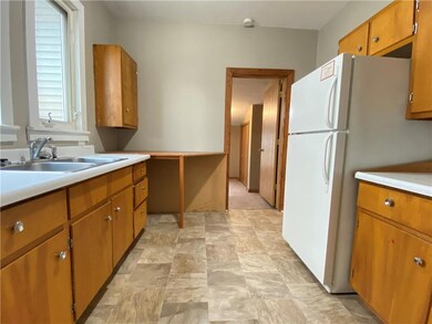 1021 5th Ave - updated flooring in kitchen, well maintained property