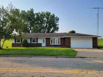 189 N Main St, Potosi, WI 53820 - photo 4