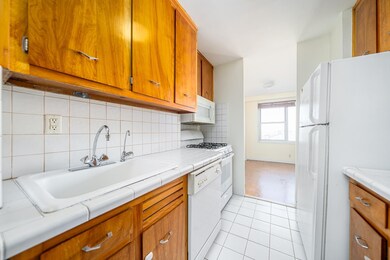 225 St Pauls Ave unit 10P, Jersey City, NJ 07306 - photo 3