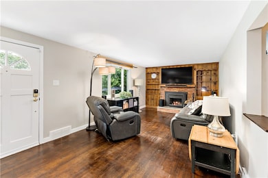 3 Cypress Dr, Carnegie, PA 15106 - photo 3