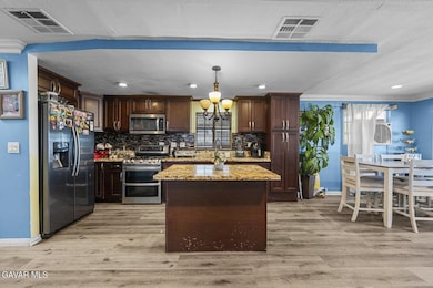 3255 E Avenue R unit 34, Palmdale, CA 93550 - photo 5