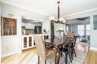 383 W 4th Ave_MLS_09