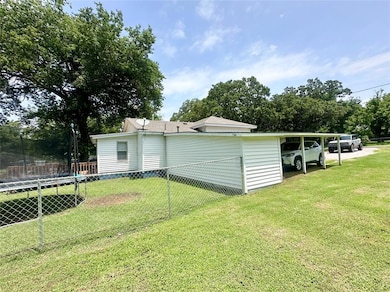 16204 Gaddy Rd, Shawnee, OK 74801 - photo 7