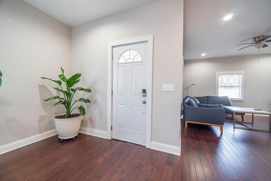 709 Reinhard Avenue-18
