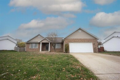 984 Northwestern Ave, Fairview Heights, IL 62208 - photo 2