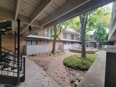 1801 Cortlandt St unit 9, Houston, TX 77008 - photo 3