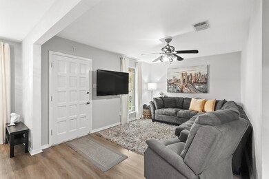 6415 Deirdre Anne Dr, Houston, TX 77088 - photo 5