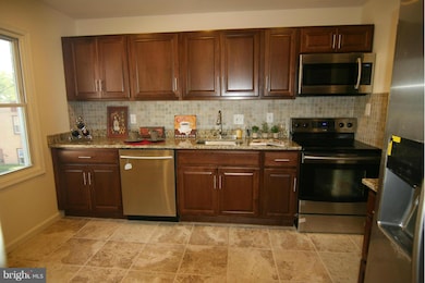 2928 Wythe Ct, Woodbridge, VA 22191 - photo 2