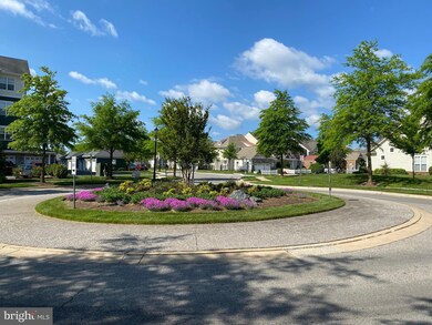 13118 Brooktree Ln, Laurel, MD 20707 - photo 3