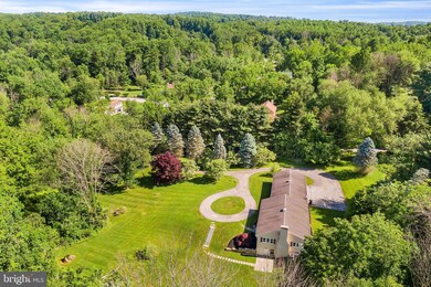 49 Saint Andrews Ln, Glenmoore, PA 19343 - photo 2