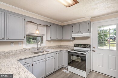 82 Fritters Ln, Stafford, VA 22556 - photo 4