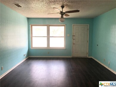 602 Steven St, Troy, TX 76579 - photo 3