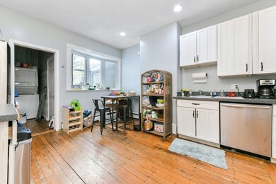 748 E 3rd St unit 1, Boston, MA 02127 - photo 6