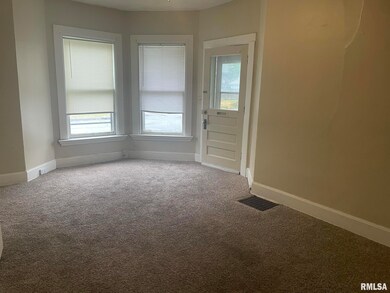 1425 Grand Ave unit 1, Davenport, IA 52803 - photo 2