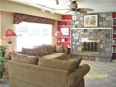 5014 Prescott Cir, Norristown, PA 19403 - photo 7