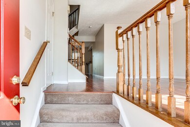 8035 Brightwood Ct, Ellicott City, MD 21043 - photo 3