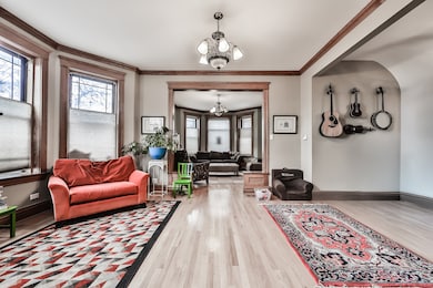 3901 N Hamilton Ave unit 1, Chicago, IL 60618 - photo 5