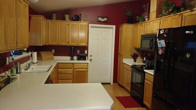 1212 Wedgewood Dr unit 5, Central Point, OR 97502 - photo 6