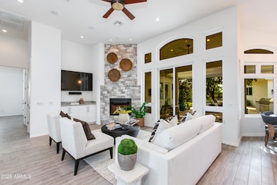 4059 E Whitton Ave, Phoenix, AZ 85018 - photo 3