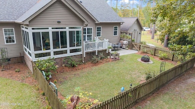 4805 Delft Dr, New Bern, NC 28562 - photo 3