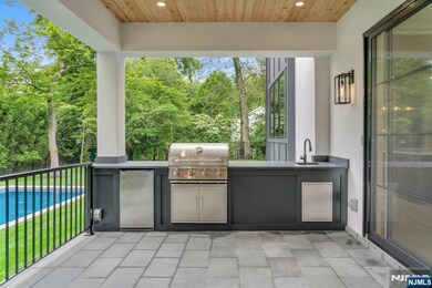 16 Donnybrook Dr, Demarest, NJ 07627 - photo 6