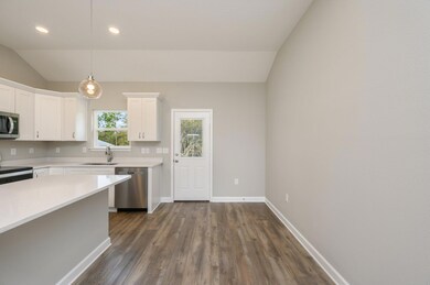 14-web-or-mls-3115 Pinot Way-10