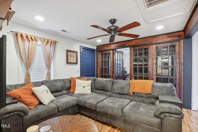 Wake Chapel Rd-009