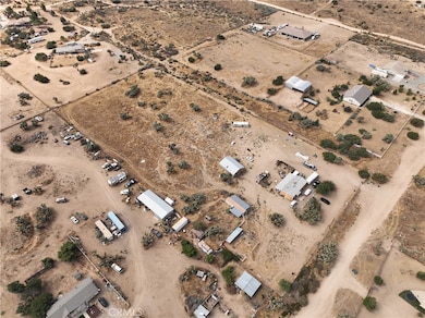 6225 Sunnyslope Rd, Phelan, CA 92371 - photo 6