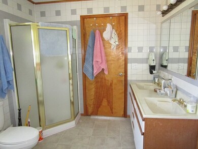 1902 Dry Creek Rd, Chewelah, WA 99109 - photo 2