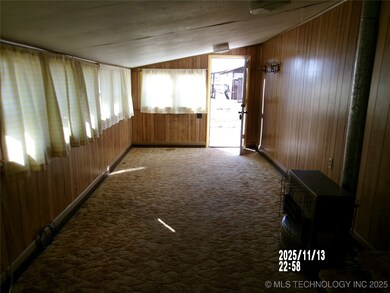702 W Chestnut Ave, Barnsdall, OK 74002 - photo 5