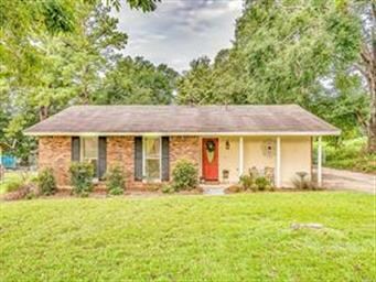 109 Stakley Dr, Prattville, AL 36067 - photo 2