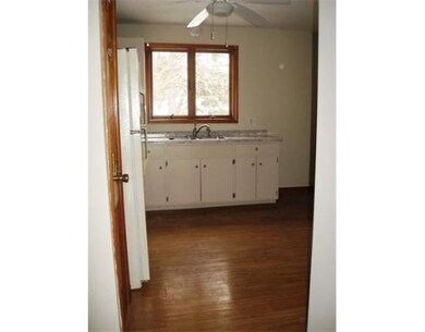 75 Arnold St unit R, Methuen, MA 01844 - photo 7