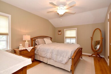 1254 Everett Ave, Des Plaines, IL 60018 - photo 4