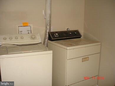 13126 Kara Ln, Silver Spring, MD 20904 - photo 7