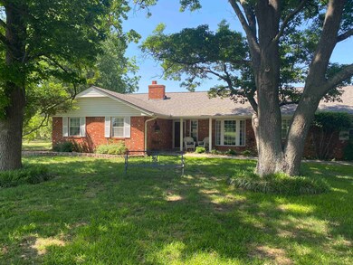 3001 W Bois d Arc Ave, Duncan, OK 73533 - photo 4