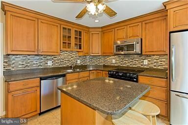 722 N Armistead St, Alexandria, VA 22312 - photo 4