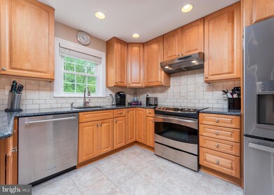 7421 Sandalfoot Way, Columbia, MD 21046 - photo 7