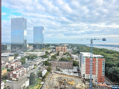 unlisted-address, Fort Lee, NJ 07024 - photo 2